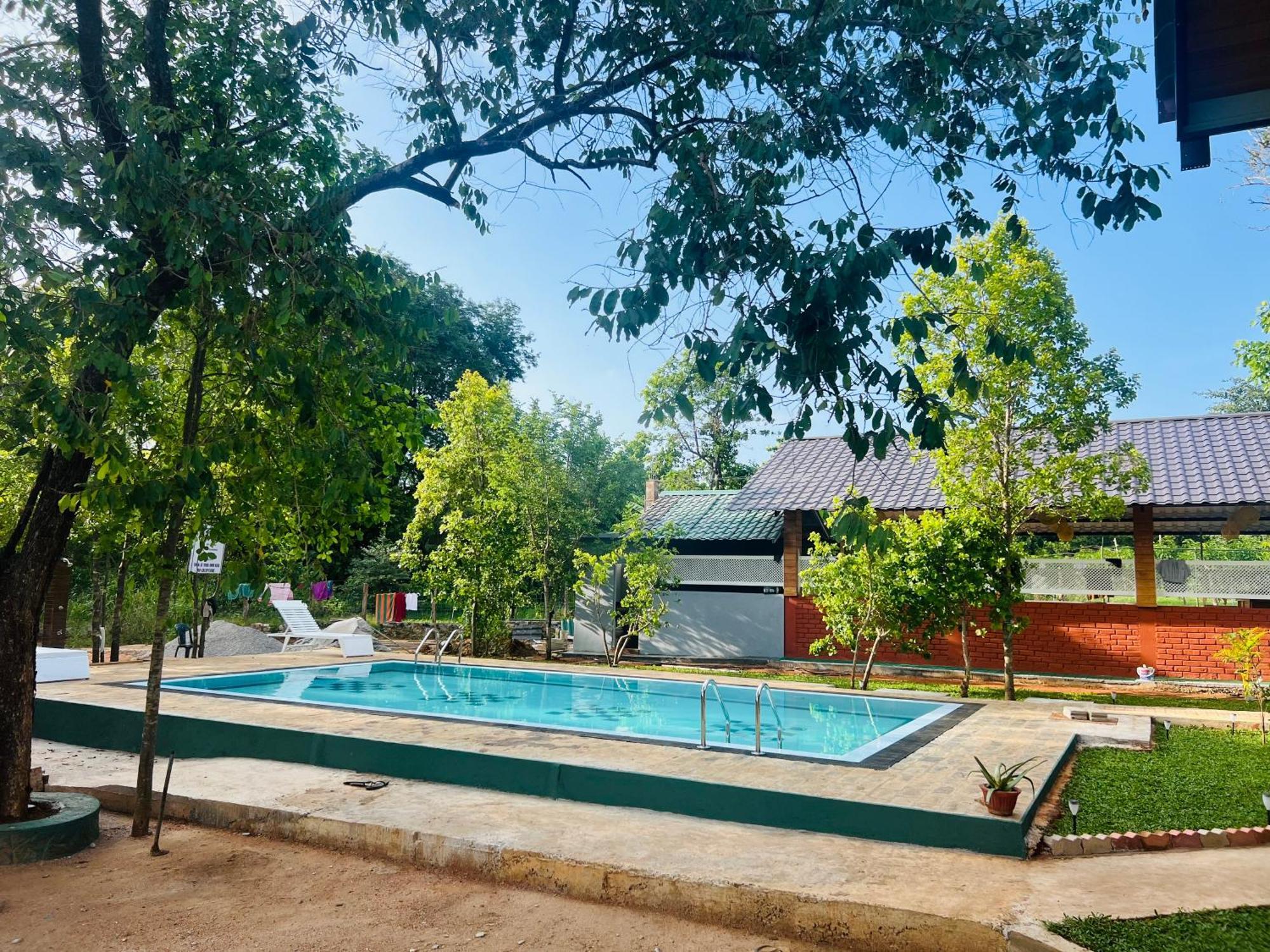 Maapagala Resort Sigirija Zewnętrze zdjęcie